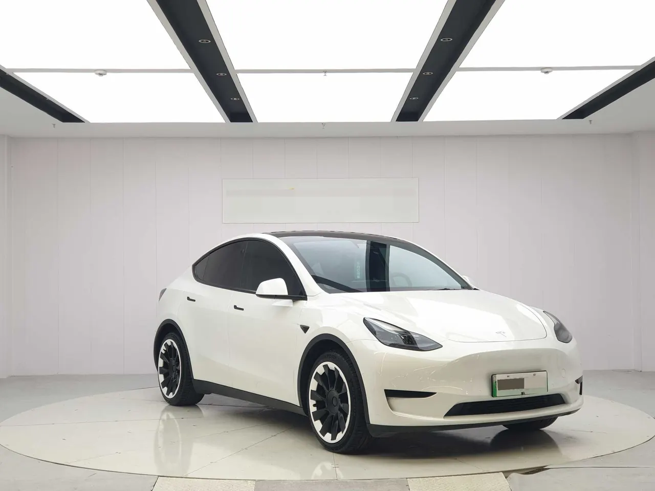 Tesla 2022 Model Y rear-wheel drive version (facelift) automatic gear 7