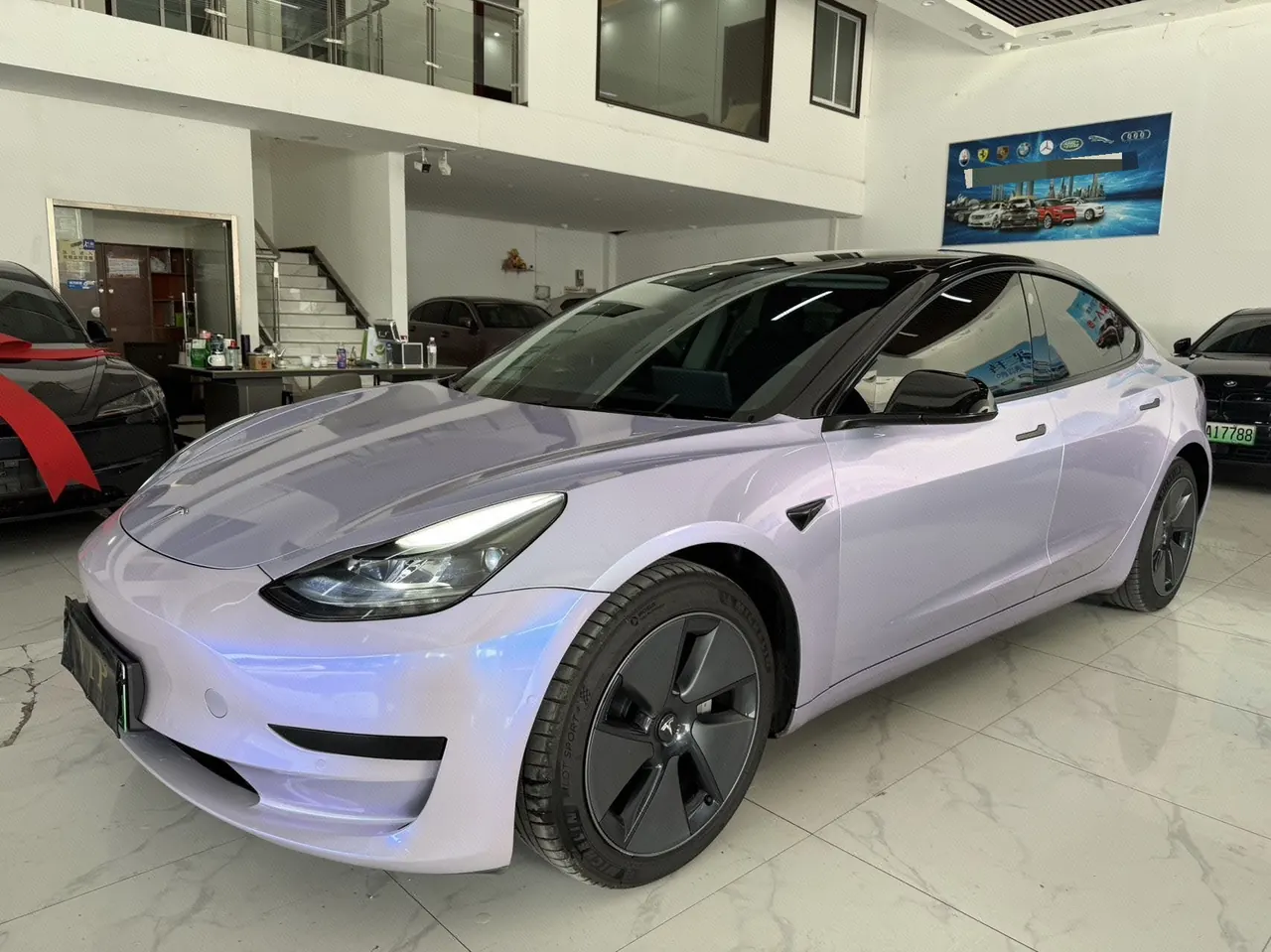 打开图片灯箱:Tesla 2022 Model 3 rear-wheel drive version of automatic transmission