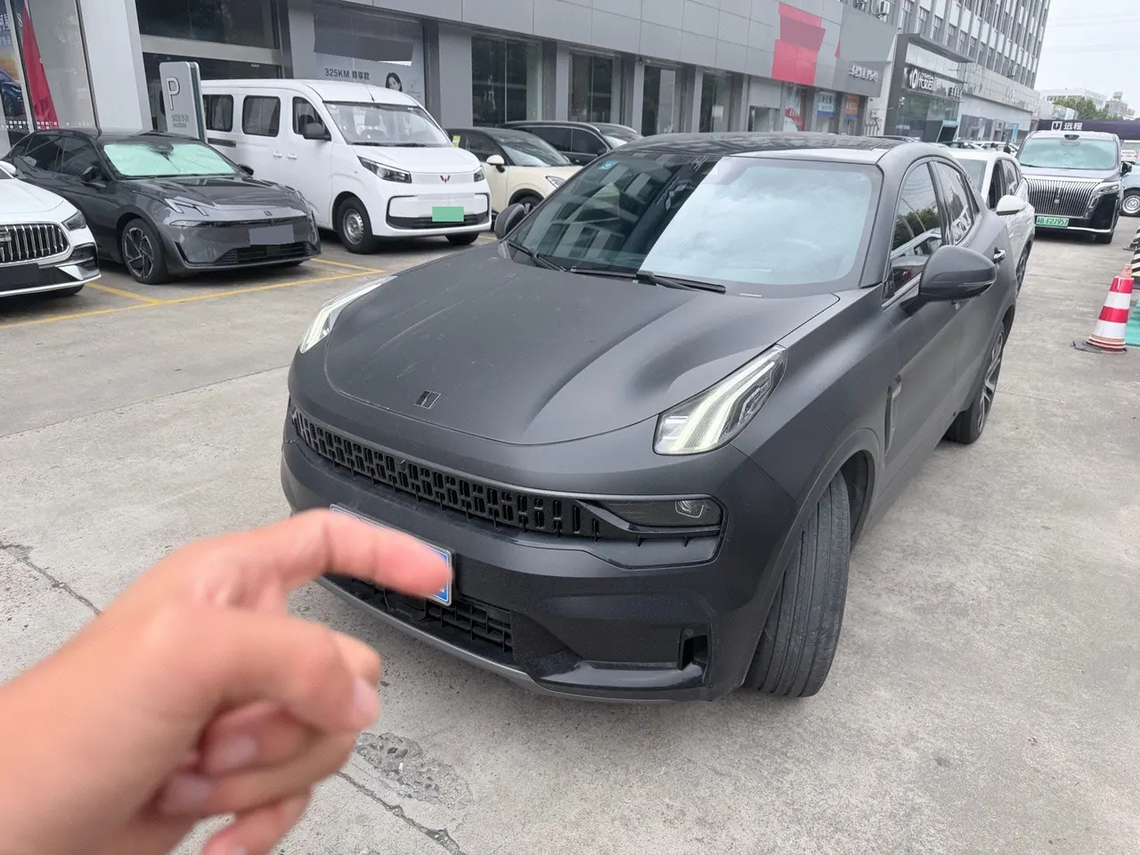 Open image lightbox: LYNK&CO 2020 LYNK&CO 05 2.0TD four-wheel drive Halo automatic gear