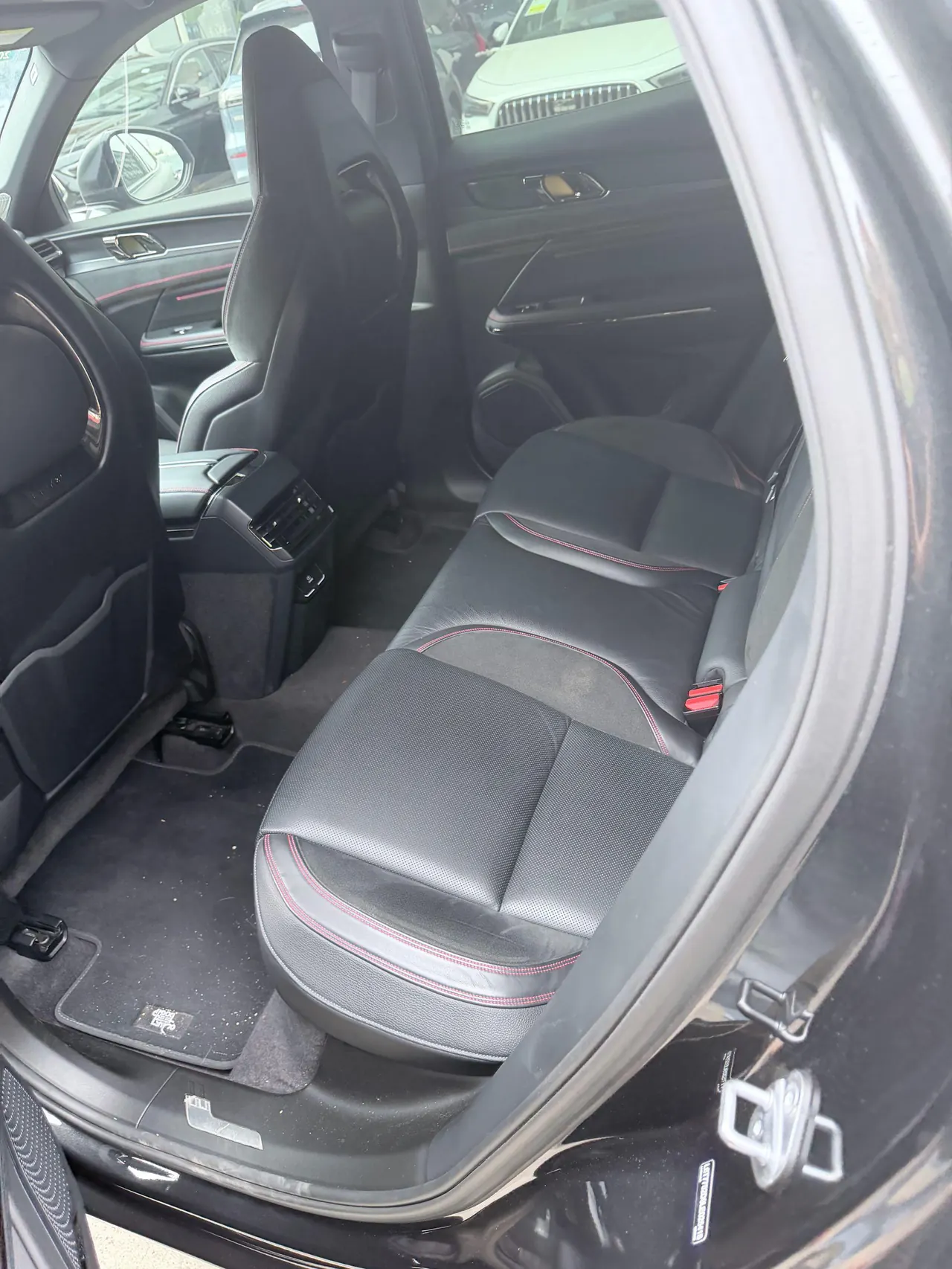 LYNK&amp;CO 2020 LYNK&amp;CO 05 2.0TD four-wheel drive Halo automatic gear 2