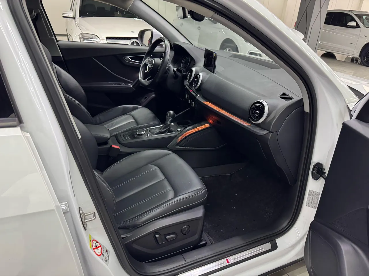 Audi 2022 Q2L 1.4TFSI 35TFSI Deluxe Dynamic Automatic 10