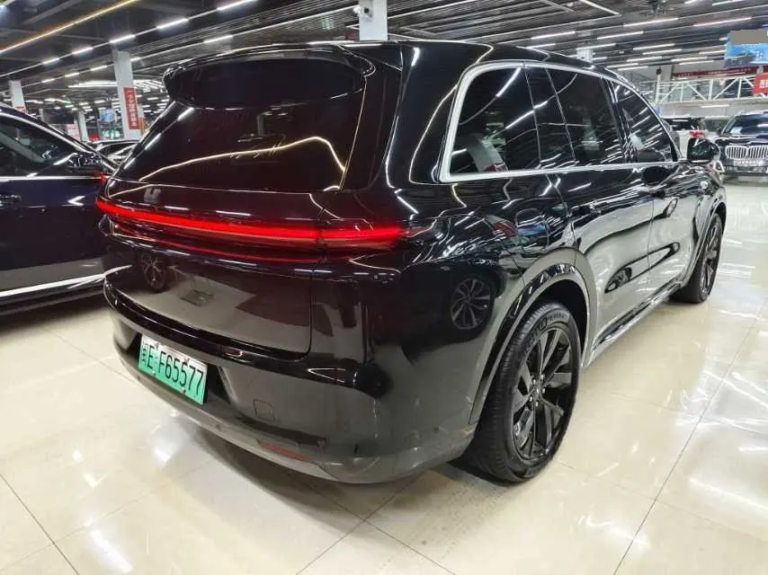 Li 2023 L8 Pro automatic gear 9