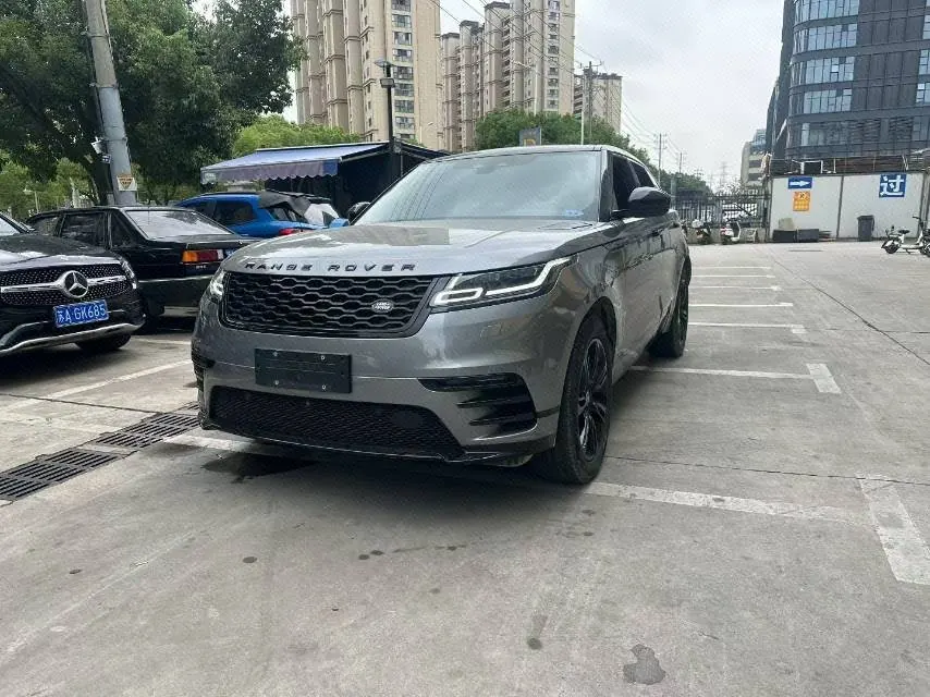Open image lightbox: Land Rover Range Rover Star Vein (Imported) 2021 Range Rover Star Vein 2.0T P250 Black Collector's Edition Automatic Gear