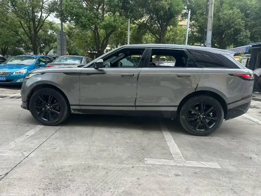 Land Rover Range Rover Star Vein (Imported) 2021 Range Rover Star Vein 2.0T P250 Black Collector's Edition Automatic Gear 2