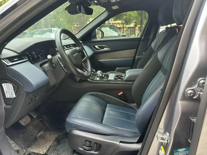 Land Rover Range Rover Star Vein (Imported) 2021 Range Rover Star Vein 2.0T P250 Black Collector's Edition Automatic Gear 4