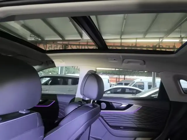 HongQi 2022 HS5 2.0T Zhilian Flag Edition Automatic Gear 6