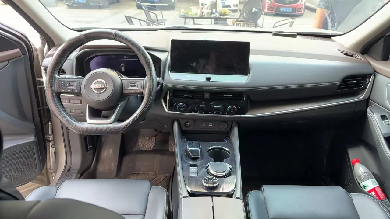 Nissan 2023 Qijun e-POWER 1.5 Super Mixed Dual Motor Four-wheel Drive Extreme Edition Automatic Gear 8