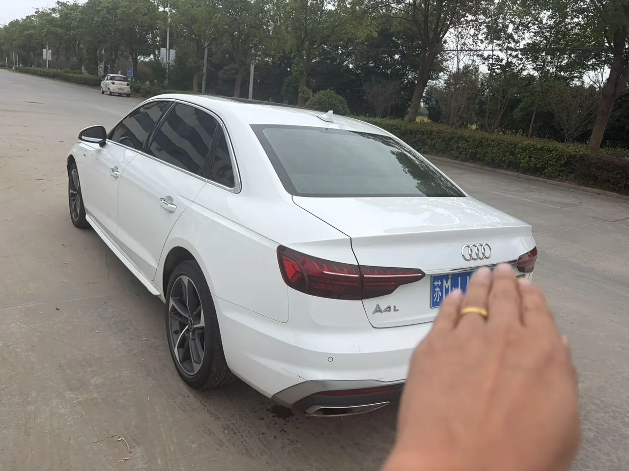 Audi 2022 A4L 2.0TFSI 40TFSI Fashion Dynamic Automatic 5