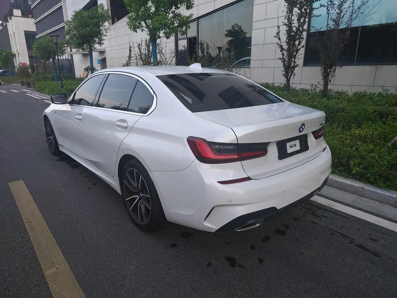 BMW 3 Series 2022 325Li 2.0T M Sports Suit (Modified) Automatic Gear 8