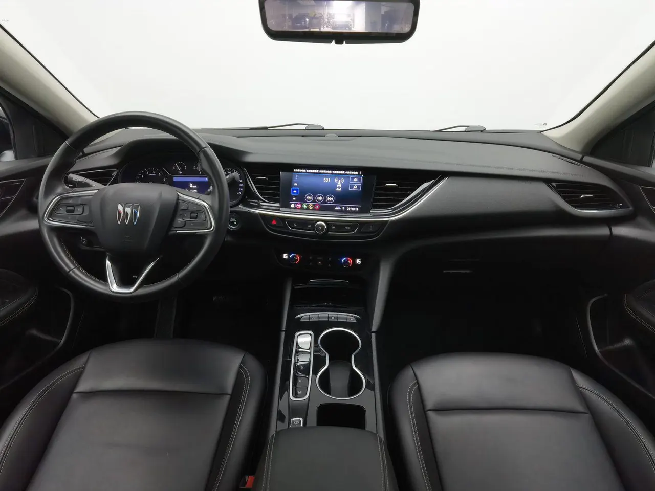 Buick 2024 Regal 1.5T 25T Super Edition Automatic Gear 5