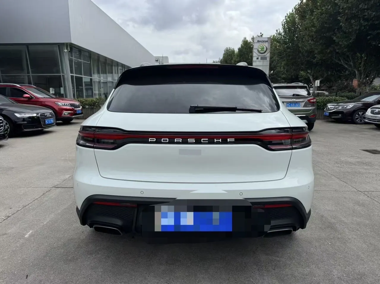 Porsche Macan (Imported) 2024 Macan 2.0T Automatic Gear 2
