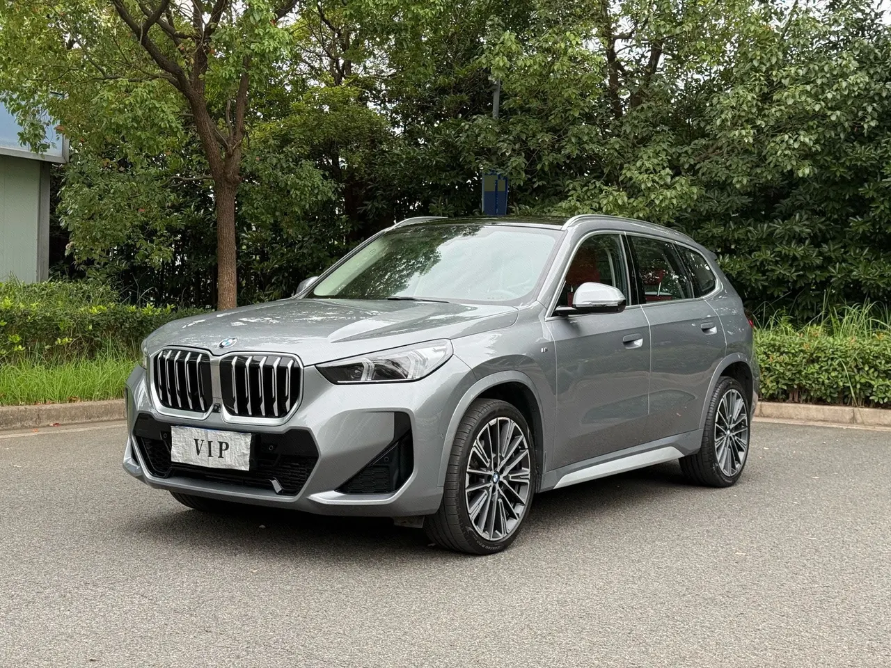 Open image lightbox: BMW 2024 X1 sDrive25Li 2.0T M sports suit automatic gear