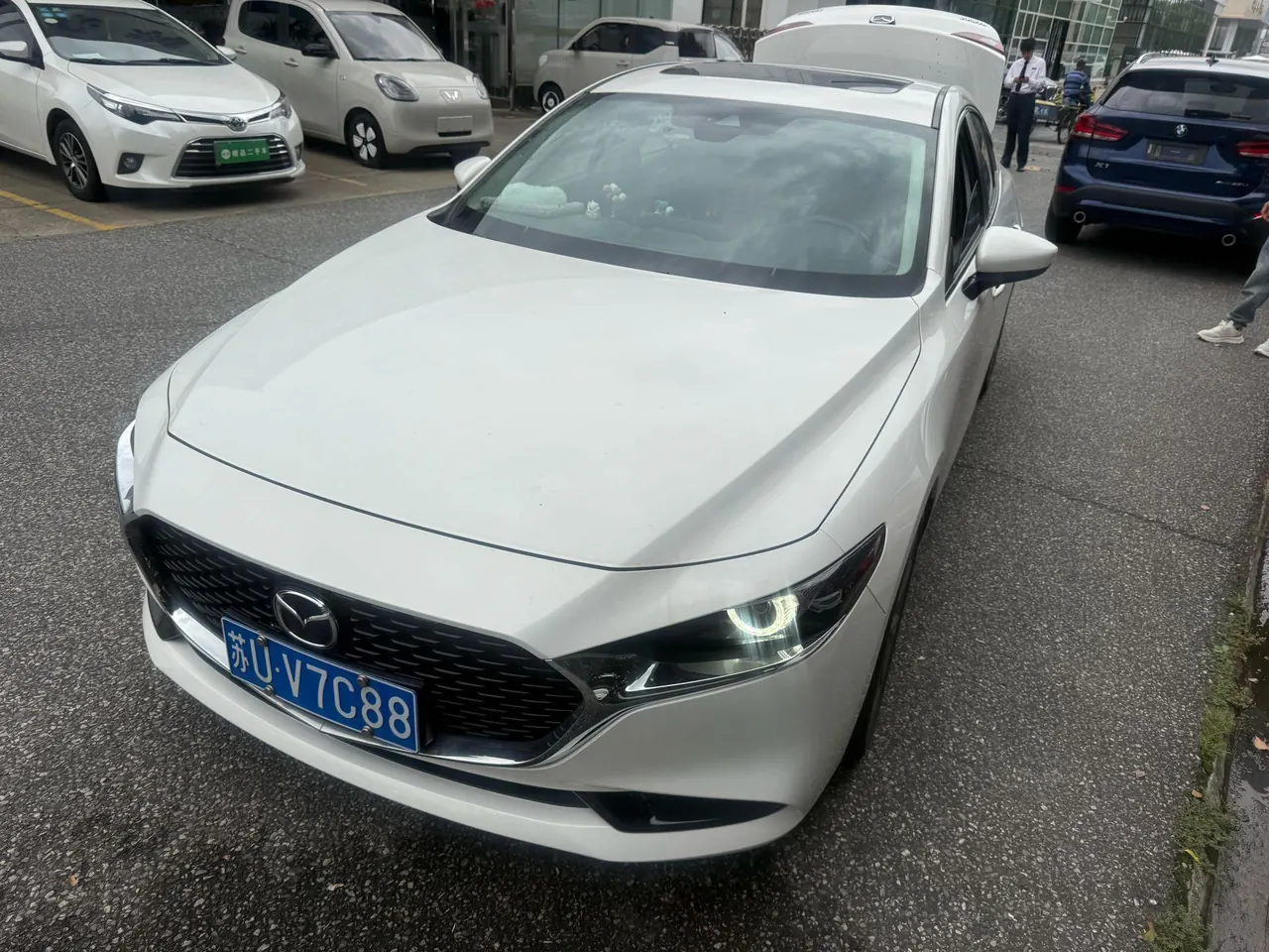 Открыть галерею: Mazda 3 Oncorsela 2023 Mazda 3 Oncorsela-sedan 2.0 quality version automatic transmission