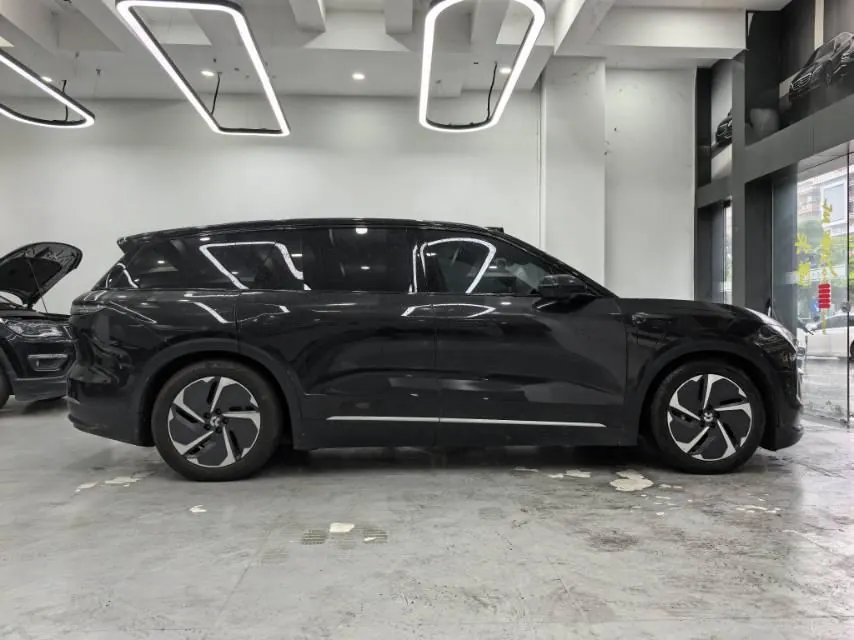 NIO 2024 ES8 75kWh automatic 4