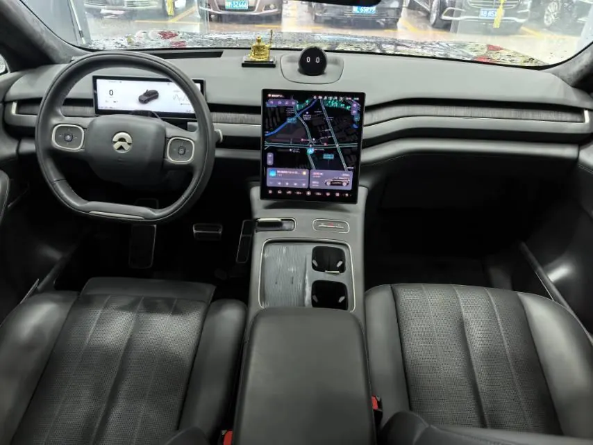 NIO 2024 ES8 75kWh automatic 6