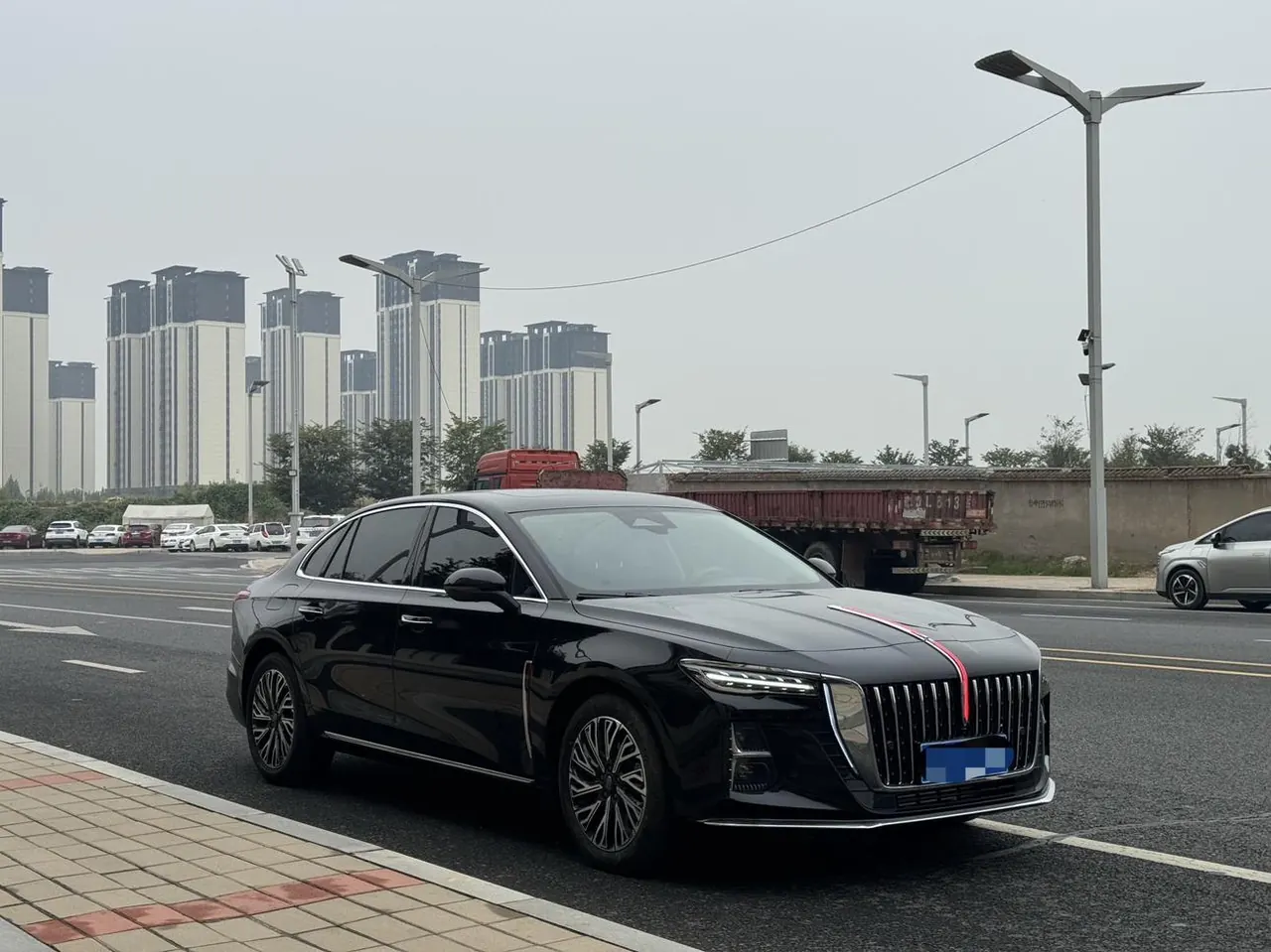 HongQi 2025 H5 2.0T Flag Chang 500000 Commemorative Automatic Gear 6