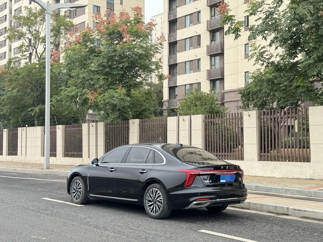 HongQi 2025 H5 2.0T Flag Chang 500000 Commemorative Automatic Gear 9