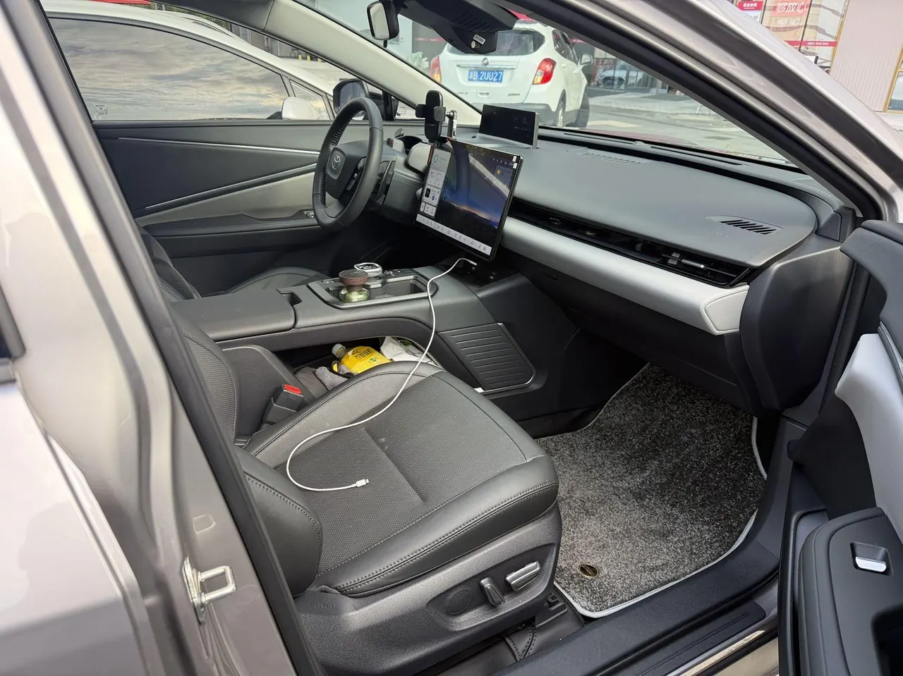 Toyota 2025 bZ 5 550 PRO automatic gear 5