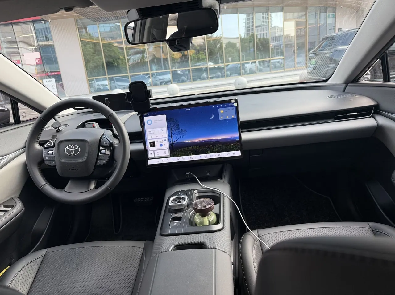 Toyota 2025 bZ 5 550 PRO automatic gear 6