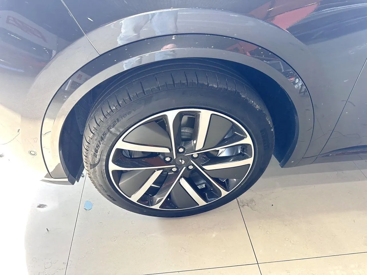 Li 2023 L9 Pro Edition Automatic Gear 3