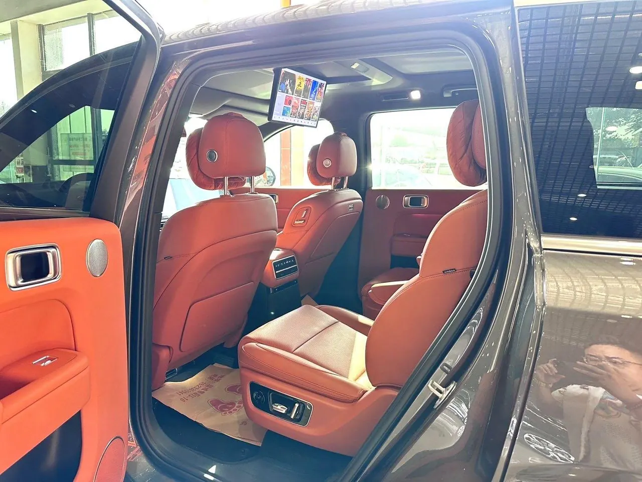 Li 2023 L9 Pro Edition Automatic Gear 5