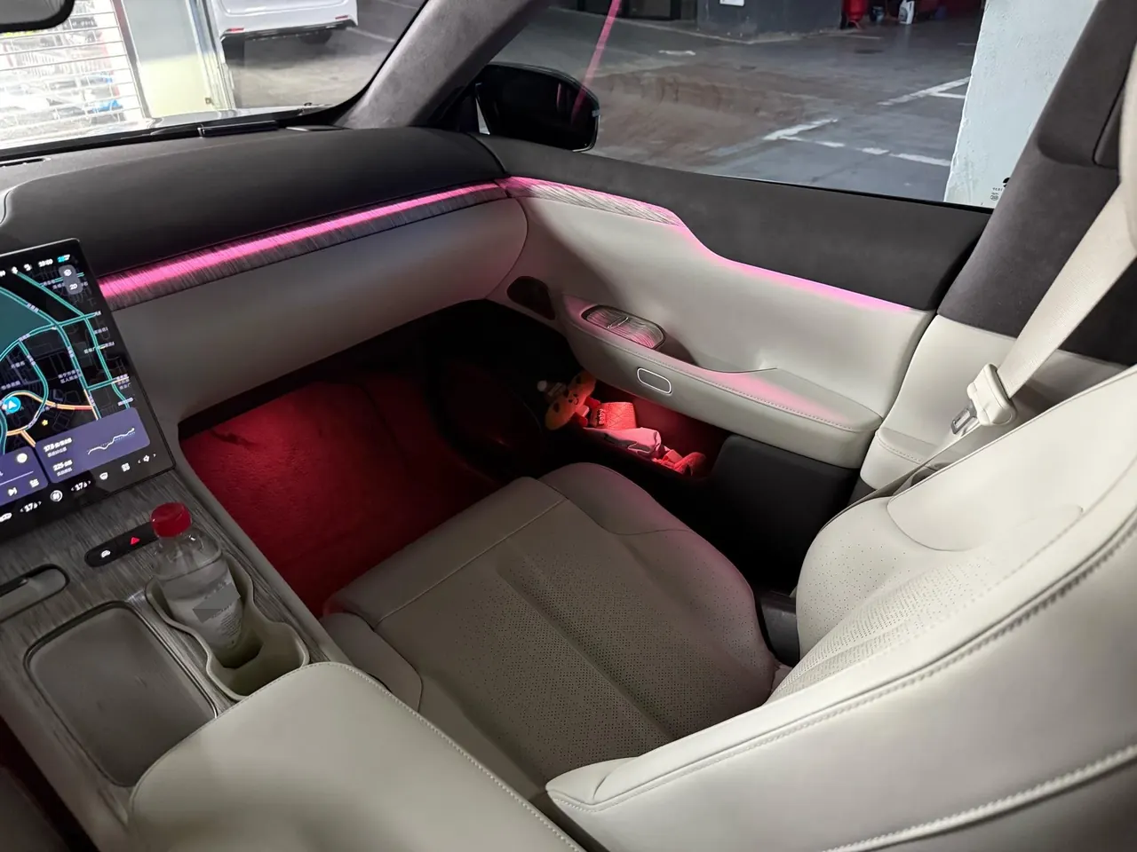 NIO 2023 ET7 75kWh automatic gear 10