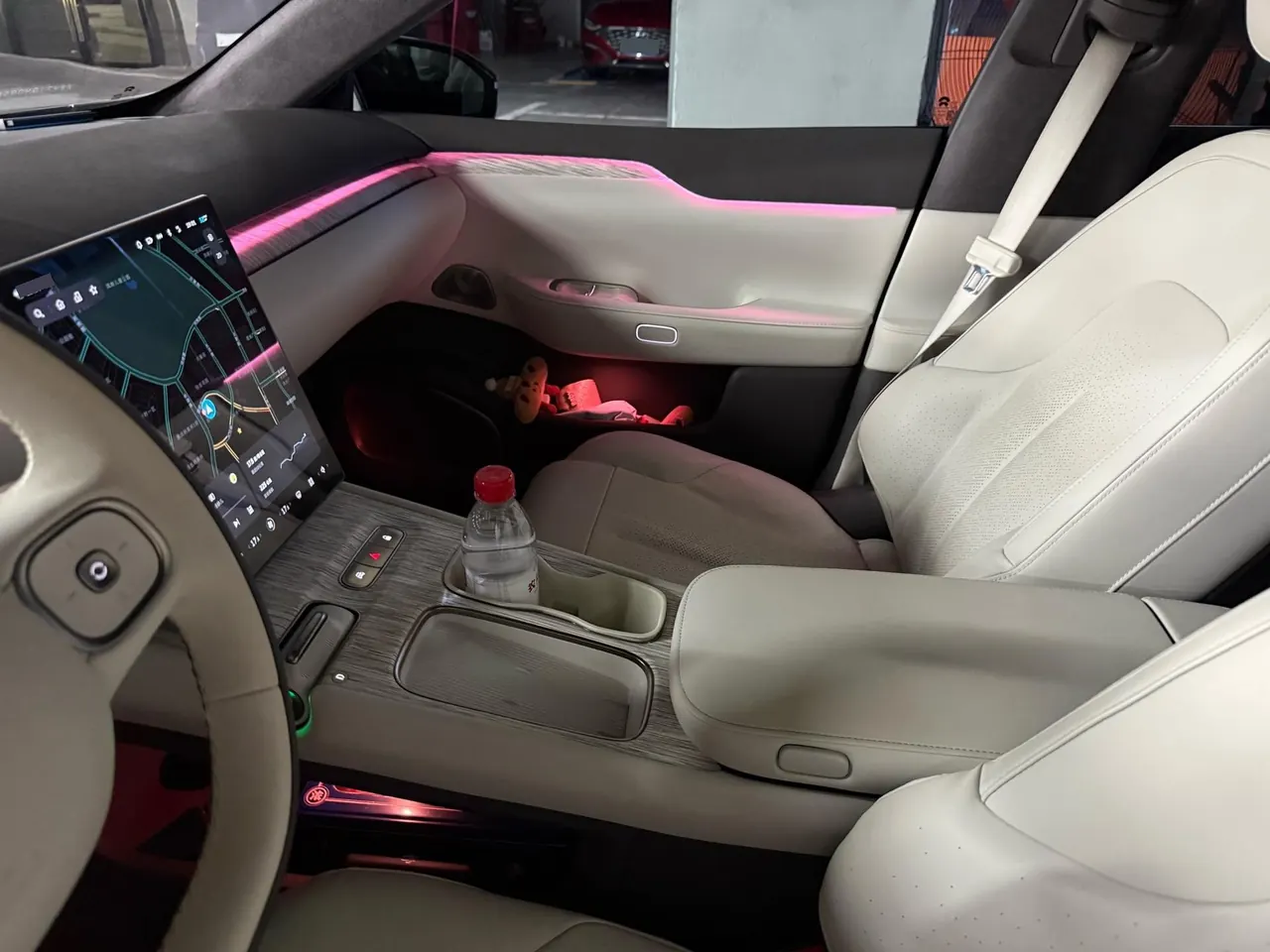 NIO 2023 ET7 75kWh automatic gear 11