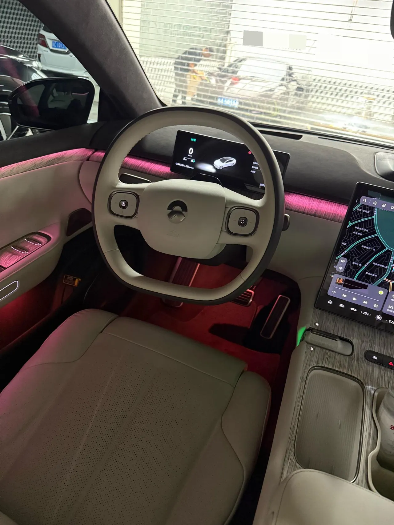 NIO 2023 ET7 75kWh automatic gear 9
