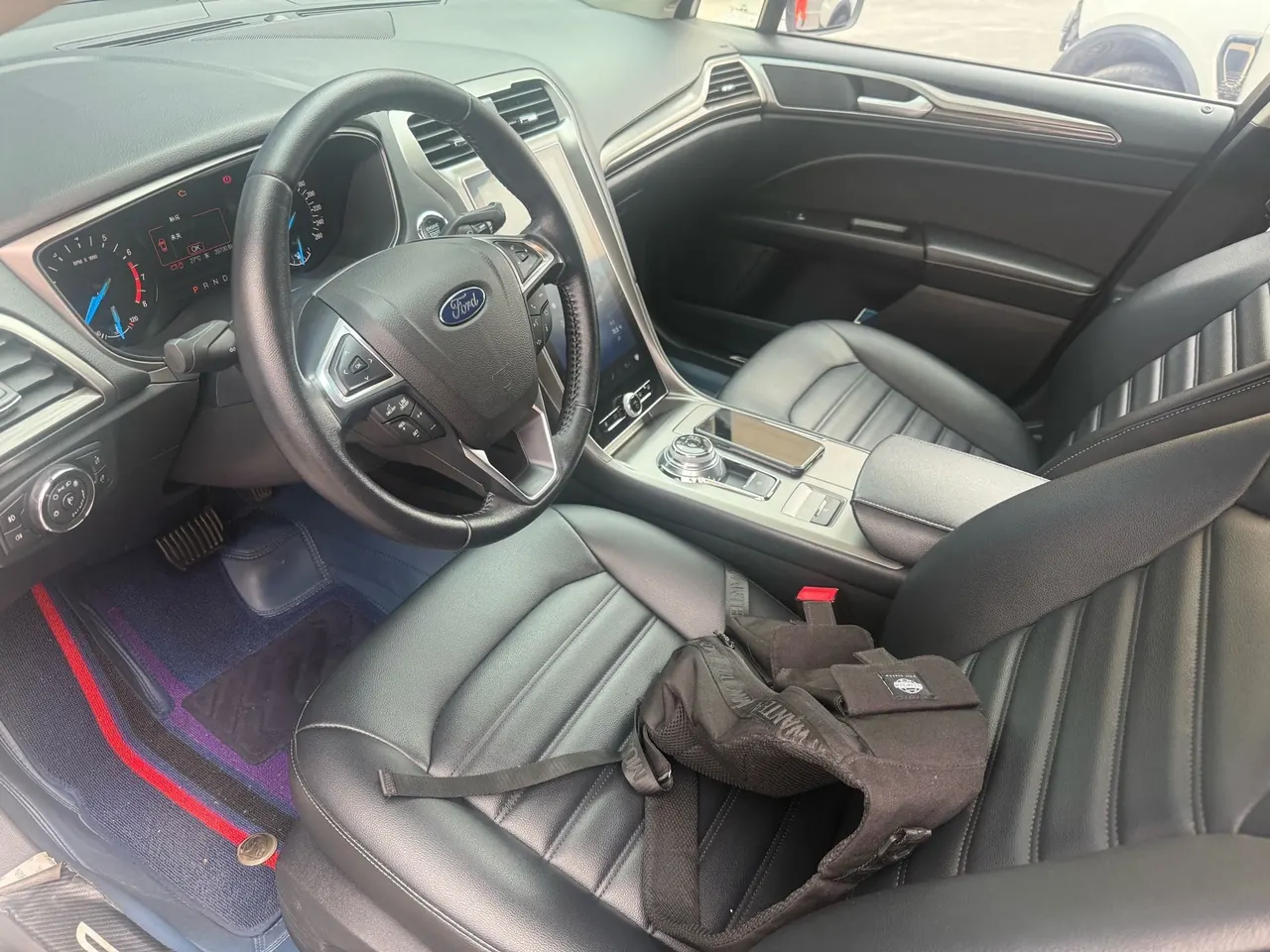 Ford 2020 Mondeo 1.5T EcoBoost 180 Luxury Automatic Gear 3