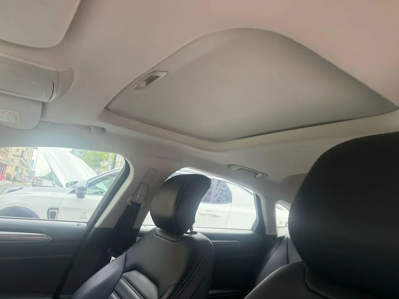 Ford 2020 Mondeo 1.5T EcoBoost 180 Luxury Automatic Gear 5