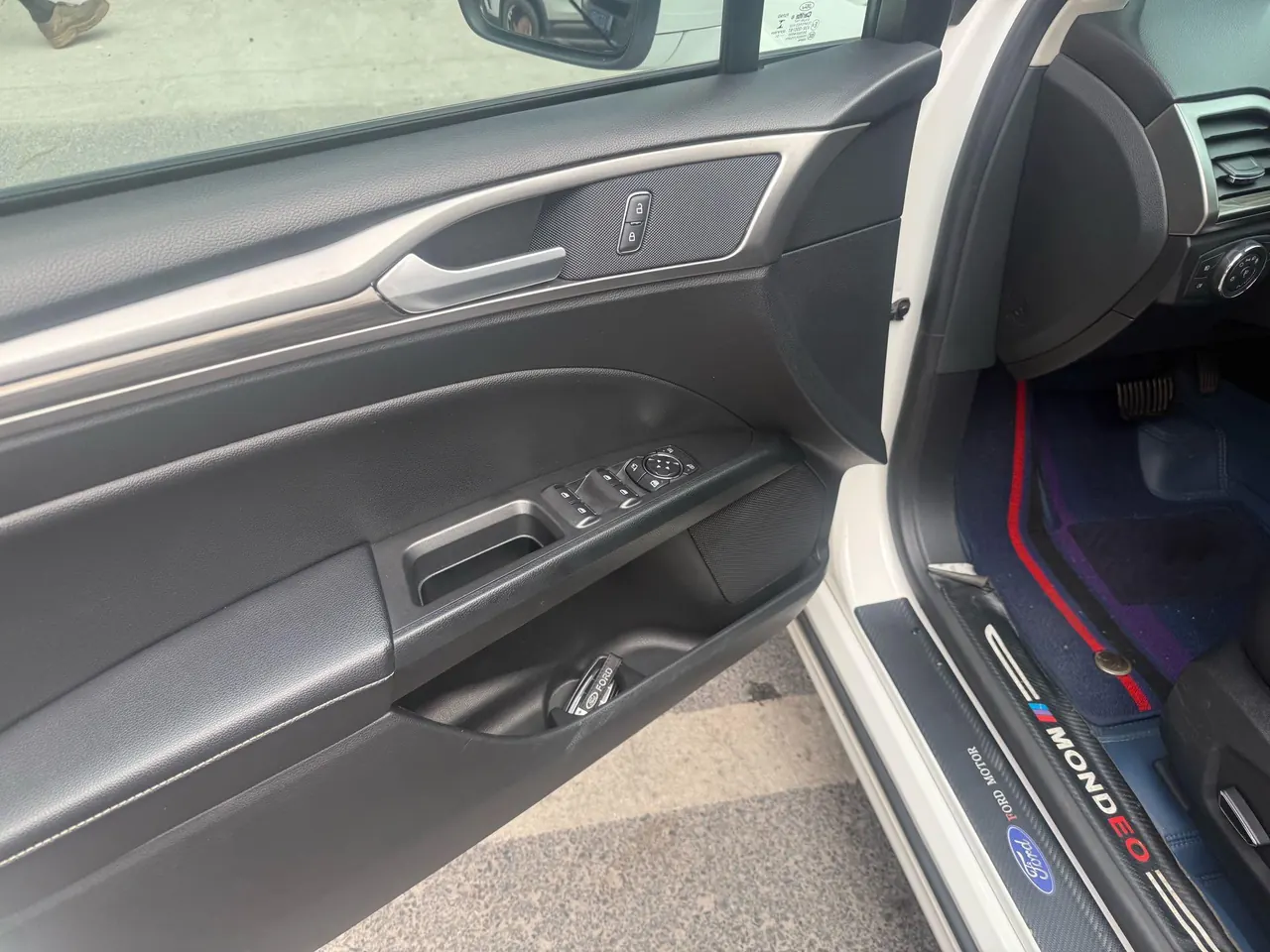 Ford 2020 Mondeo 1.5T EcoBoost 180 Luxury Automatic Gear 7