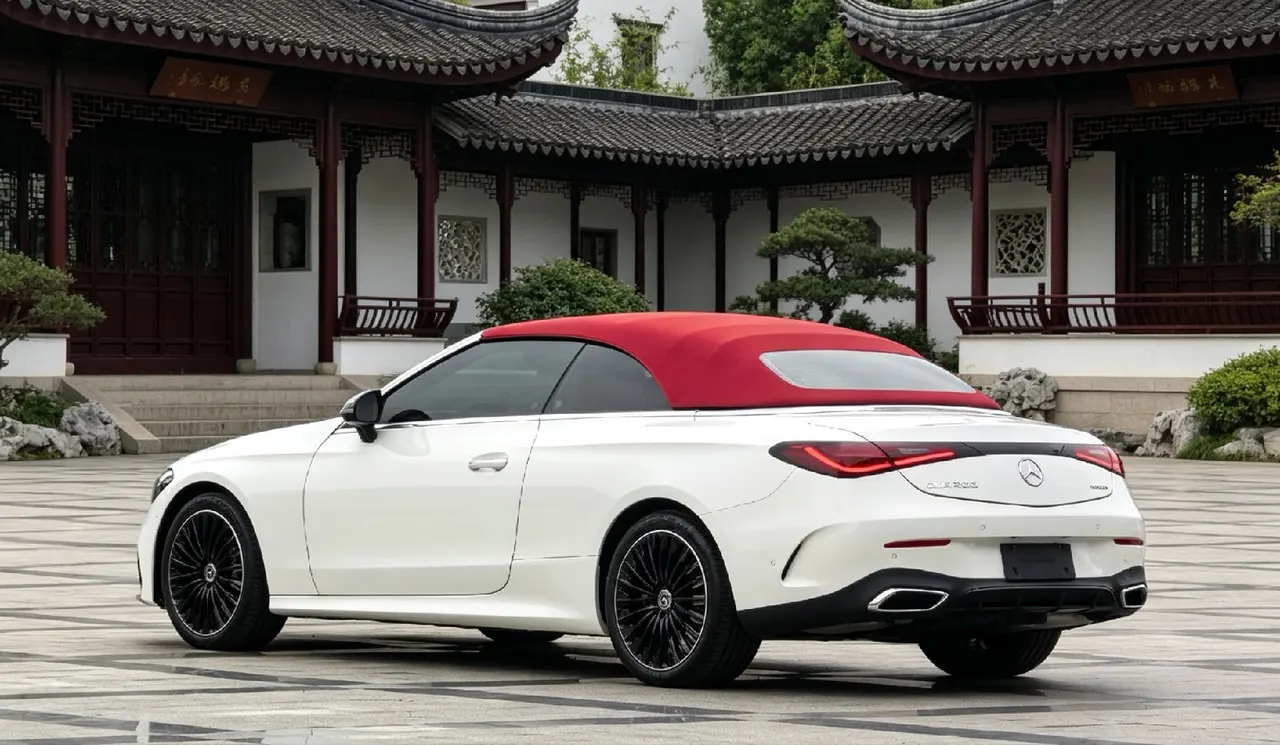 Mercedes Benz CLE (Imported) 2024 CLE 300 4MATIC Cabriolet 48V 2.0T Automatic 5
