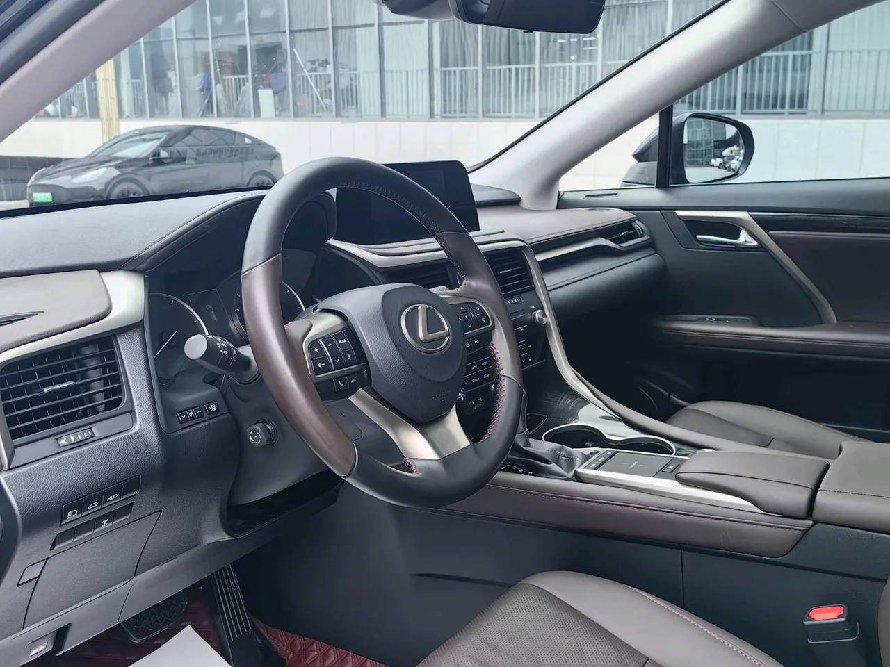 Lexus RX (Imported) 2020 RX300 2.0T Four-wheel Drive Elegant Edition (Modified) Automatic Gear 3