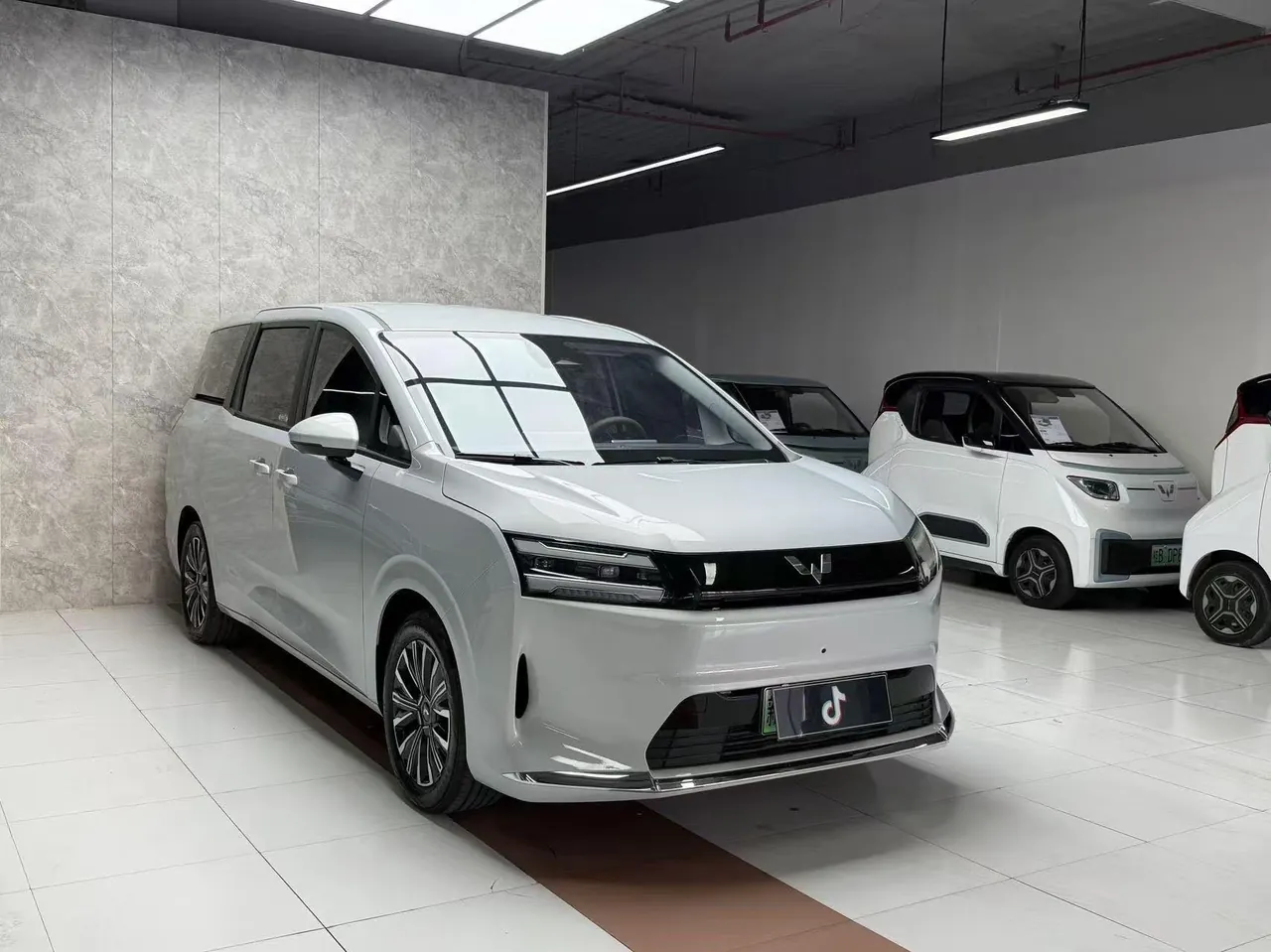 WuLing 2026 Starlight 730 500km Exclusive Automatic Gear 2