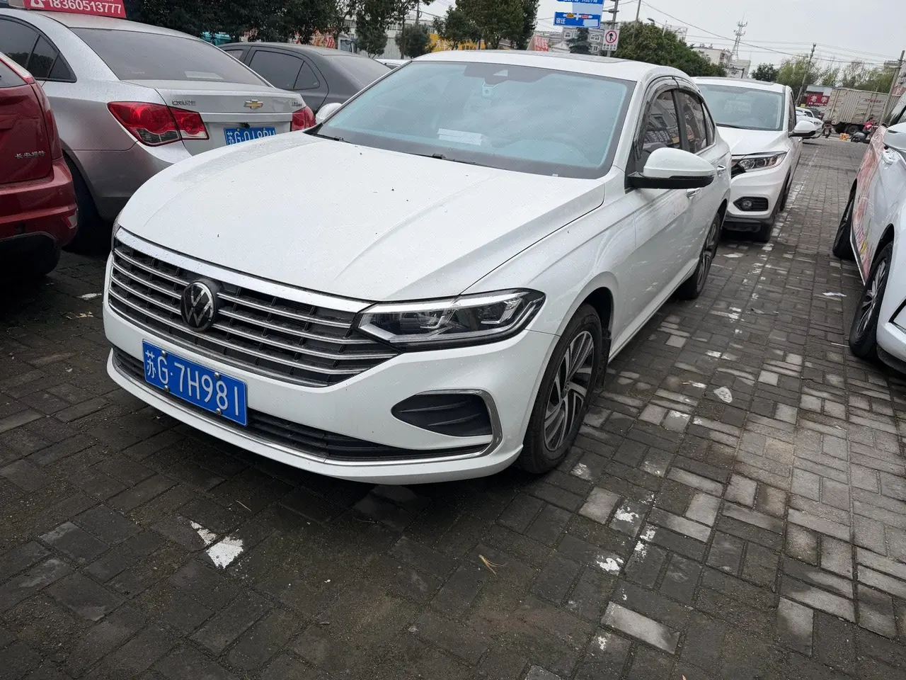 Open image lightbox: Volkswagen 2024 LaVida 1.5 5 Million Edition Automatic