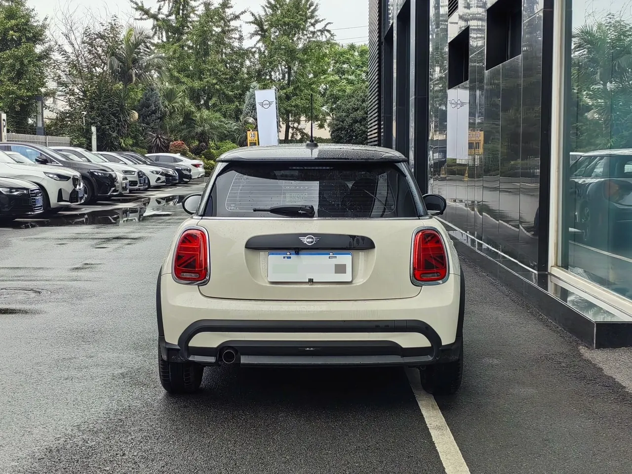 MINI Mini (imported) 2023 Mini One 1.5T automatic gear 4
