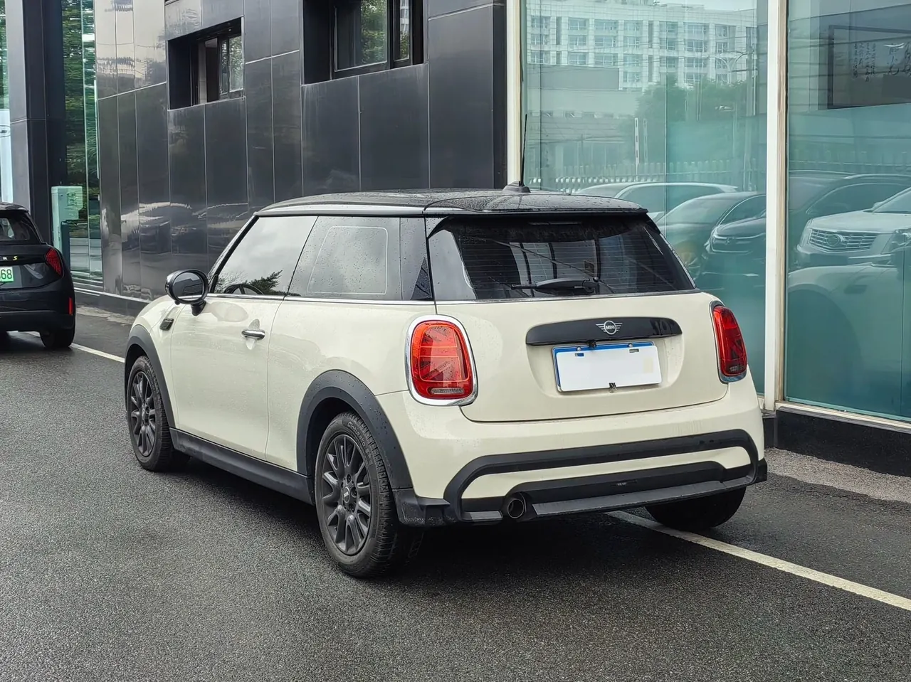 MINI Mini (imported) 2023 Mini One 1.5T automatic gear 5
