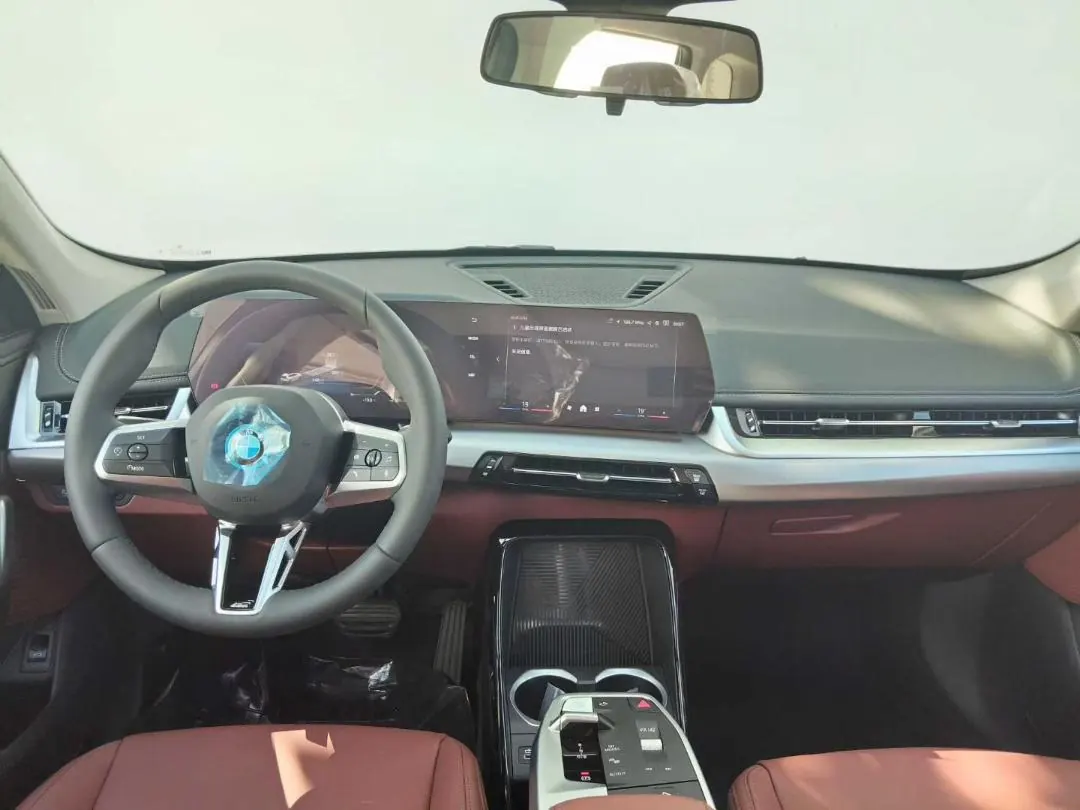 BMW 2026 iX1 eDrive25L eDrive25L m sports suit automatic gear 5