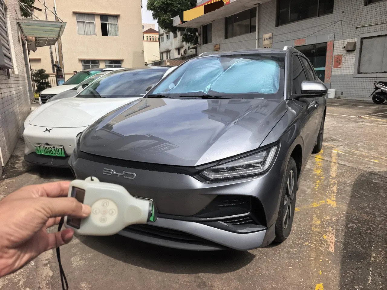 BYD 2023 e2 luxury automatic gear - View 1