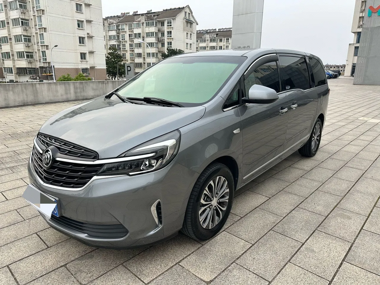 Open image lightbox: Buick 2020 GL8 Land Business Class 2.0T 652T Luxury Automatic Gear