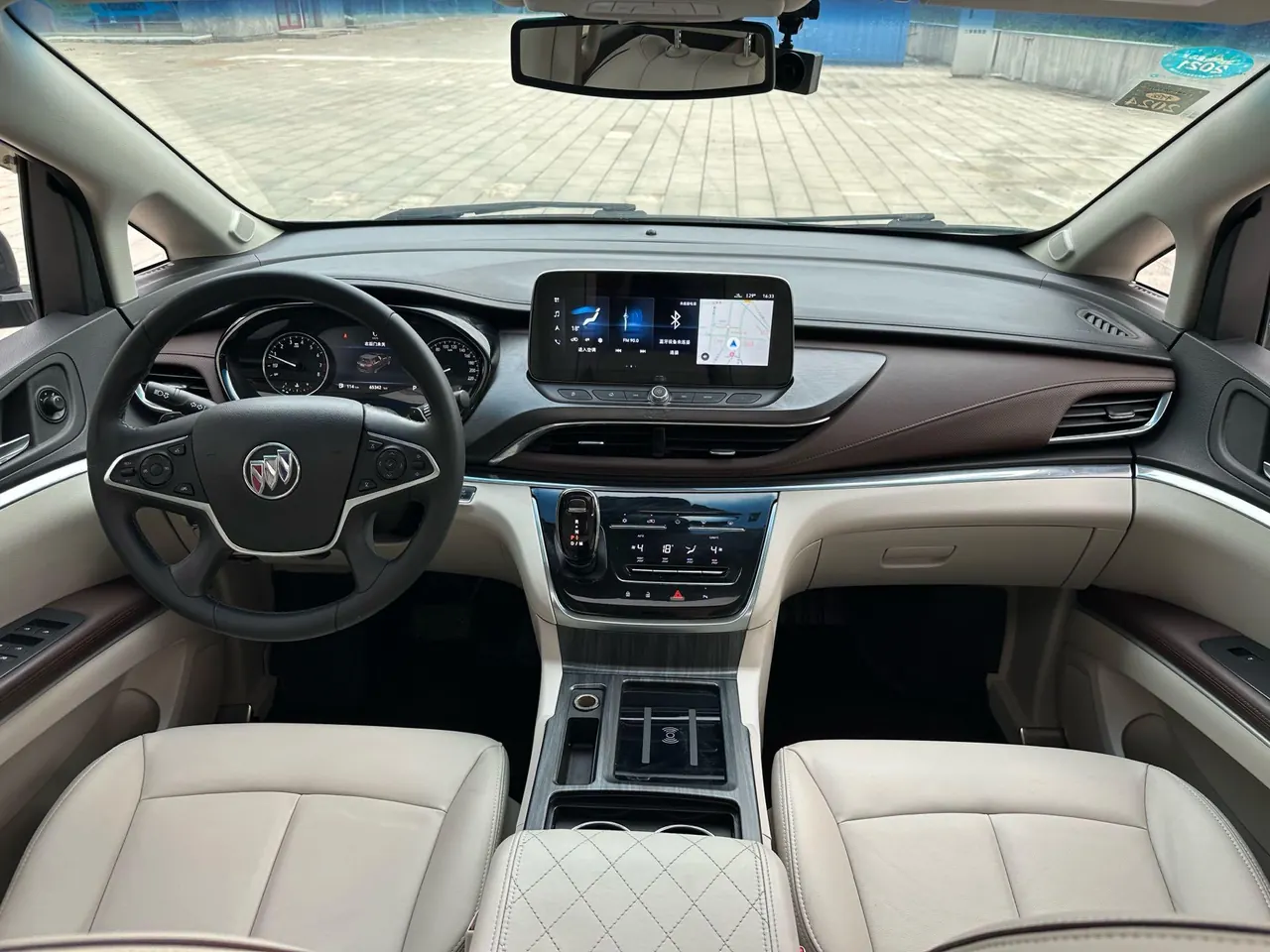 Buick 2020 GL8 Land Business Class 2.0T 652T Luxury Automatic Gear 6