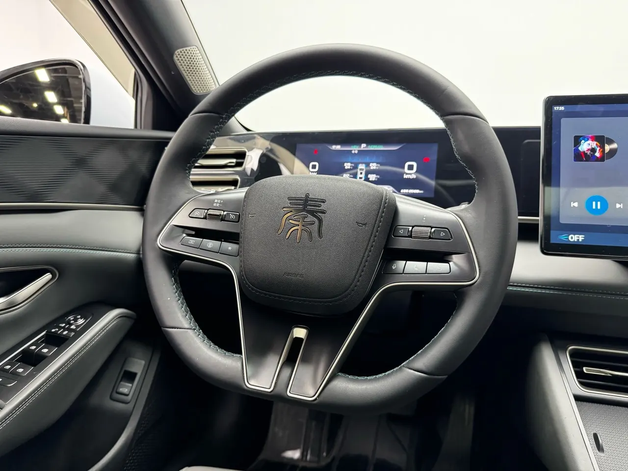 BYD 2024 Qin L DM-i 1.5 stepless 120KM leading automatic gear 11