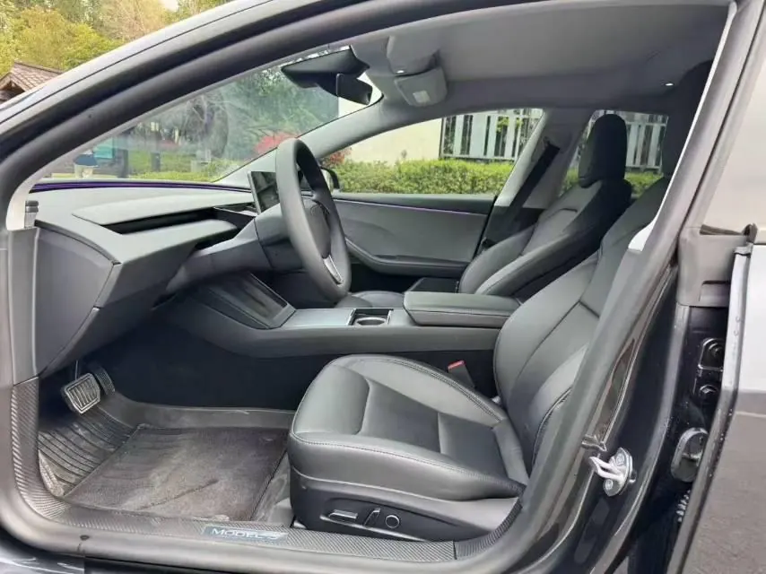Tesla 2023 Model 3 Rejuvenation Edition Rear Wheel Drive Automatic Transmission 4