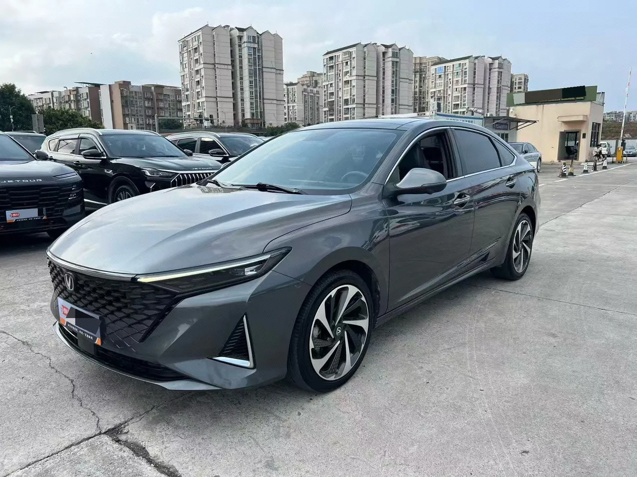 Открыть галерею: ChangAn 2023 Ruicheng PLUS 1.5T Luxury Automatic Gear
