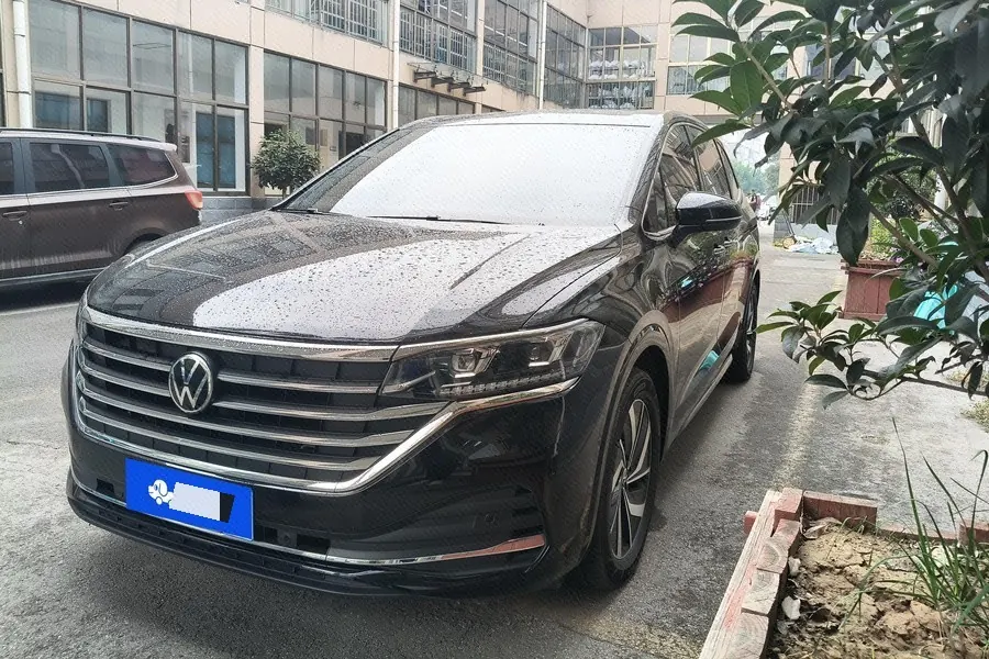 打开图片灯箱:Volkswagen 2023 Wei (Viloran) 2.0TSI 380TSI Zunchi Edition Automatic Gear