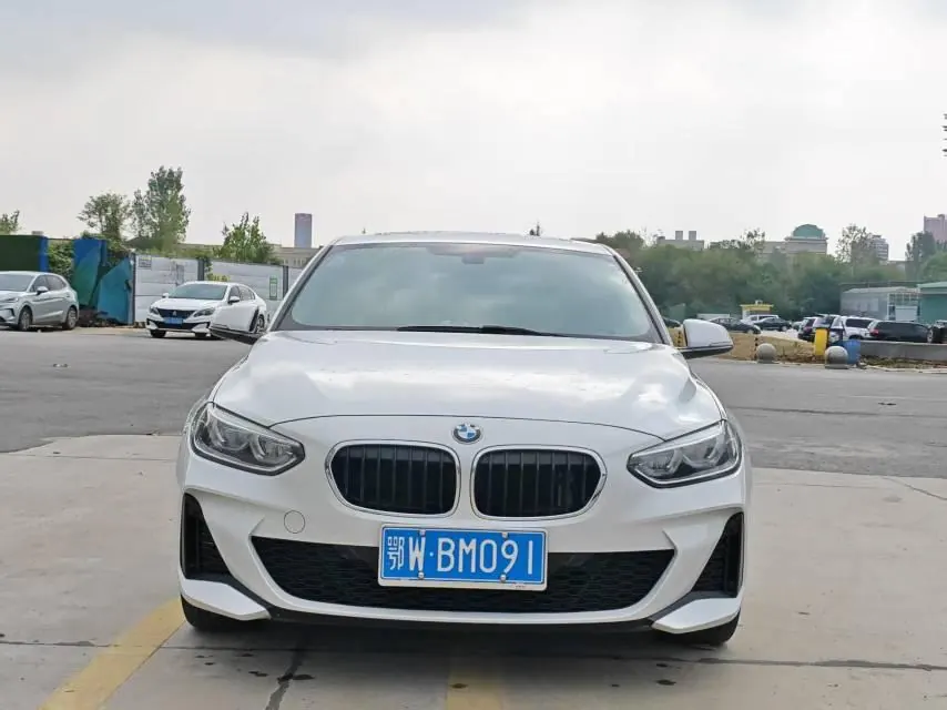 BMW 1 Series 2020 120i 1.5T M Sports Suit Automatic Gear 2
