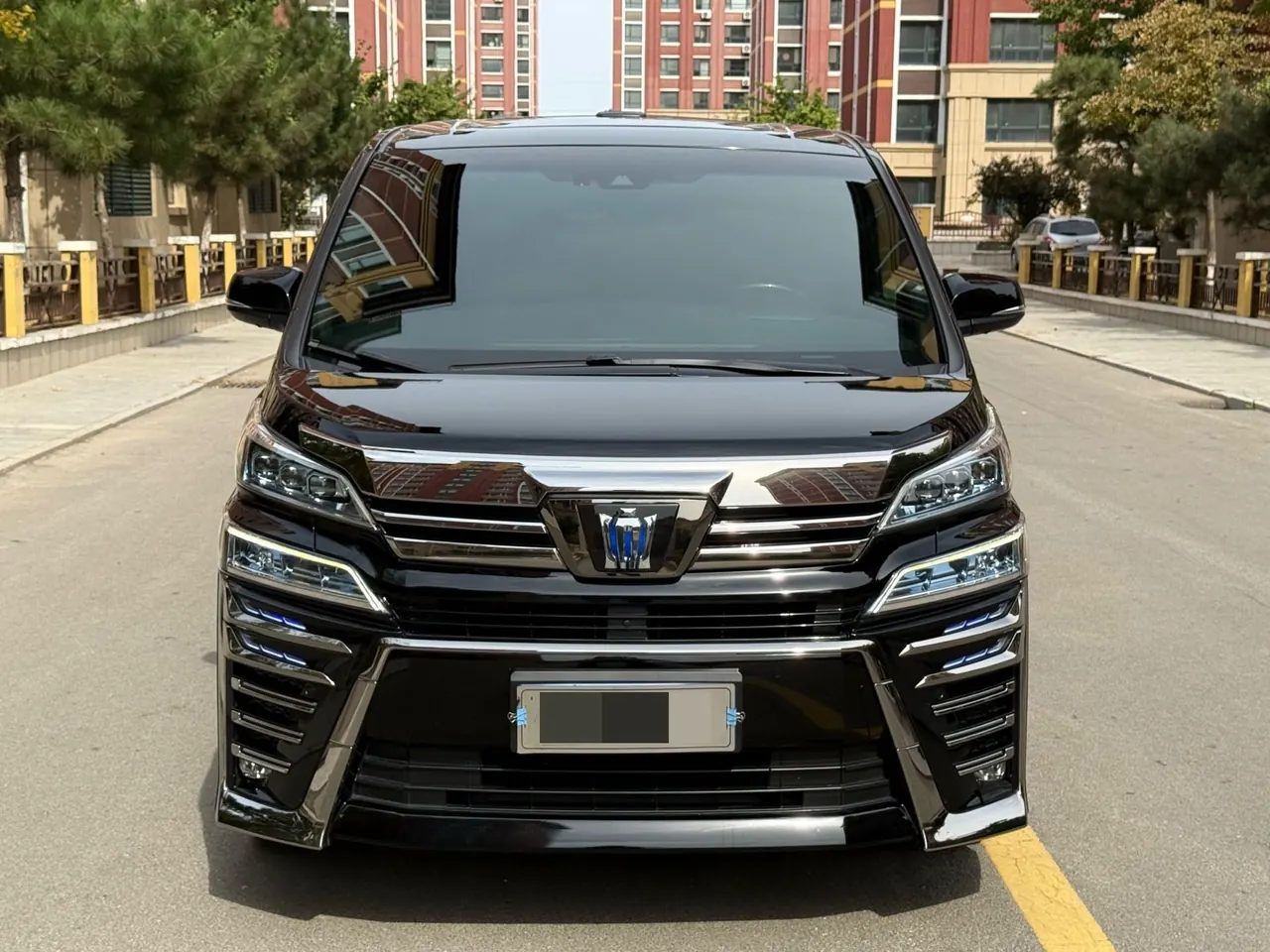 Toyota Wilfa (Imported) 2020 Wilfa 2.5 Stepless HV Distinguished Edition Automatic Gear 2