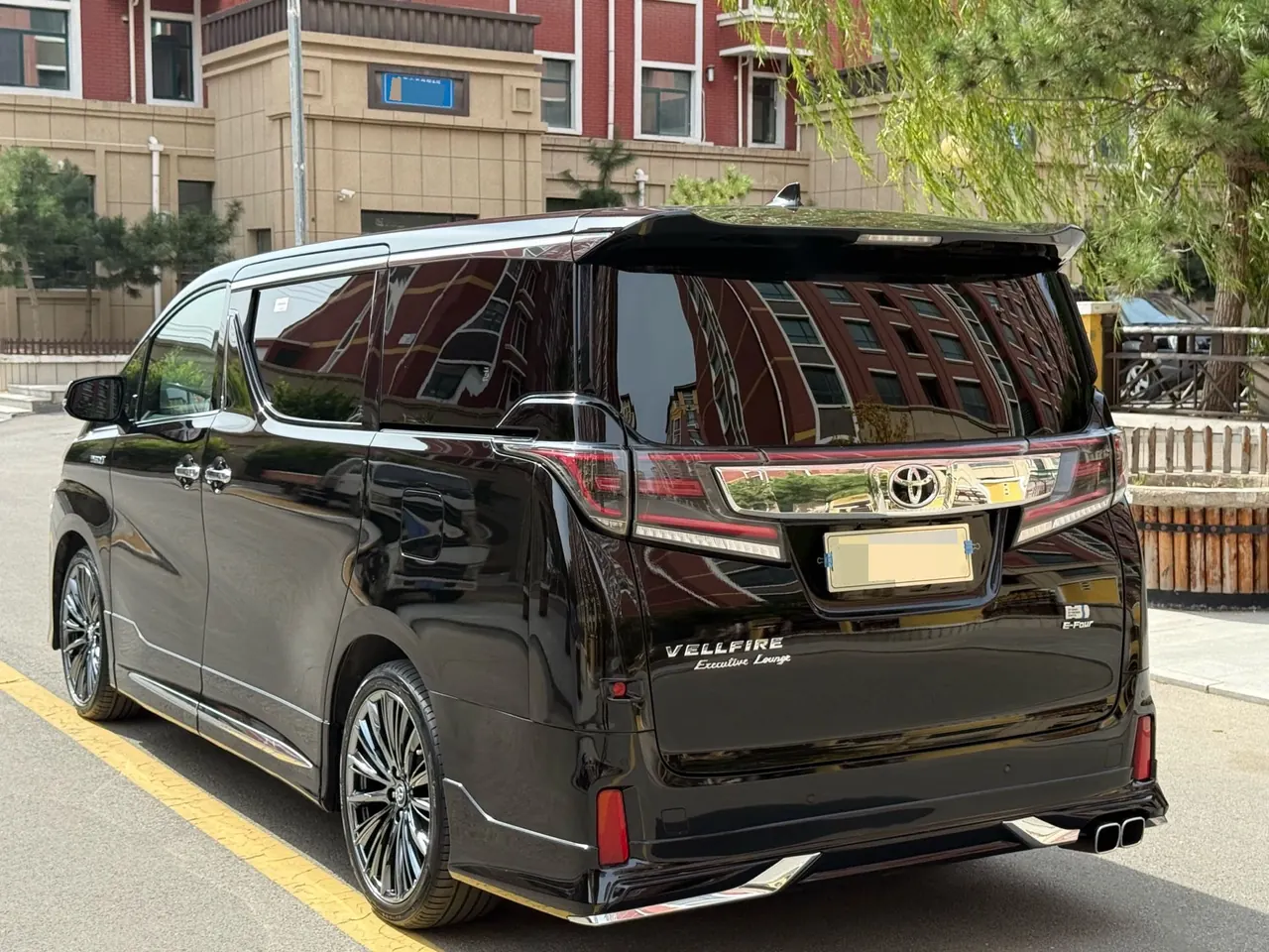 Toyota Wilfa (Imported) 2020 Wilfa 2.5 Stepless HV Distinguished Edition Automatic Gear 9