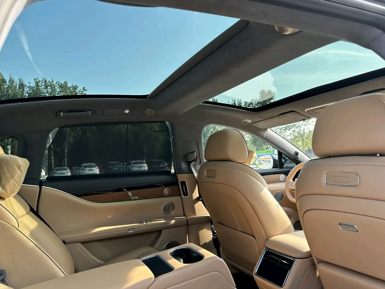 Luxeed 2026 S9 Ultra Rear Drive 53kWh(896 Line Laser Radar) Automatic Gear 9