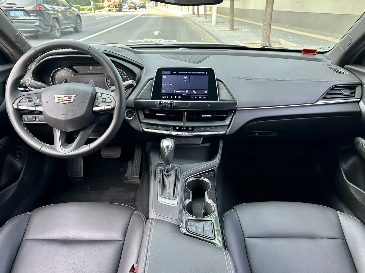 Cadillac 2020 CT4 2.0T 28T fashion automatic gear 7